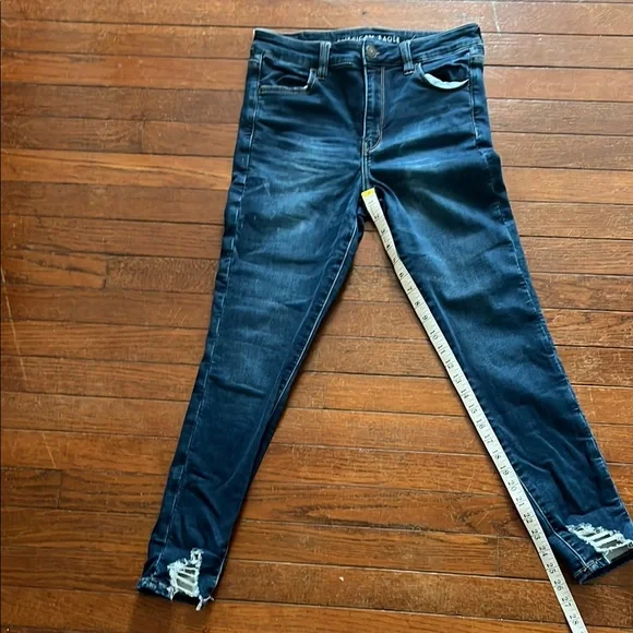 American Eagle Outfitters Next Level Stretch Jegging with Distressed Hem - Picture 1 of 3
